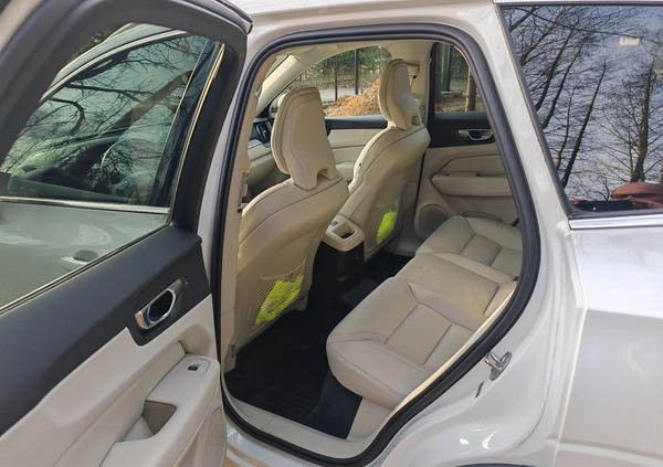 Volvo XC 60 cena 215000 przebieg: 17587, rok produkcji 2023 z Myszków małe 742